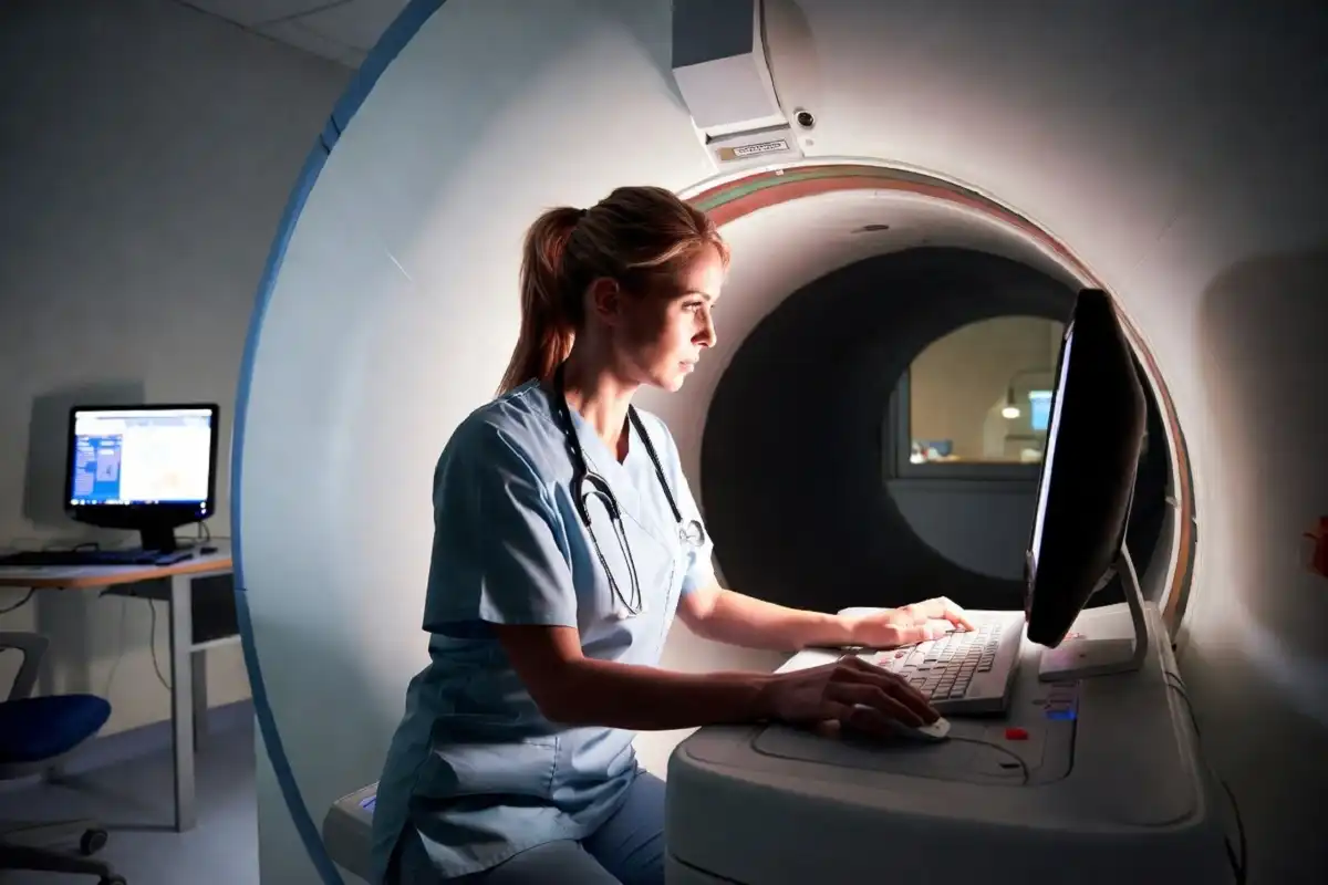 radiology tech jobs